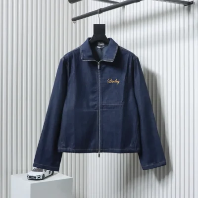 Jeansjacke mit Reißverschluss und gesticktem Logo-Schriftzug