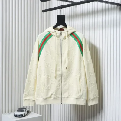 Kapuzenjacken-Set mit Jacquard-Muster in Rot und Grün, verziert mit rotem und grünem Band-Patchwork und Doppel-G-Muster