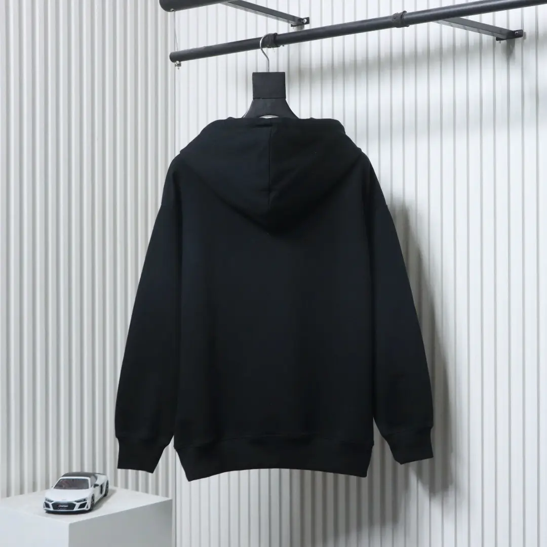 Kapuzenpullover mit 3D-Mesh-Design und gesticktem Doppel-F-Logo – Bild 2