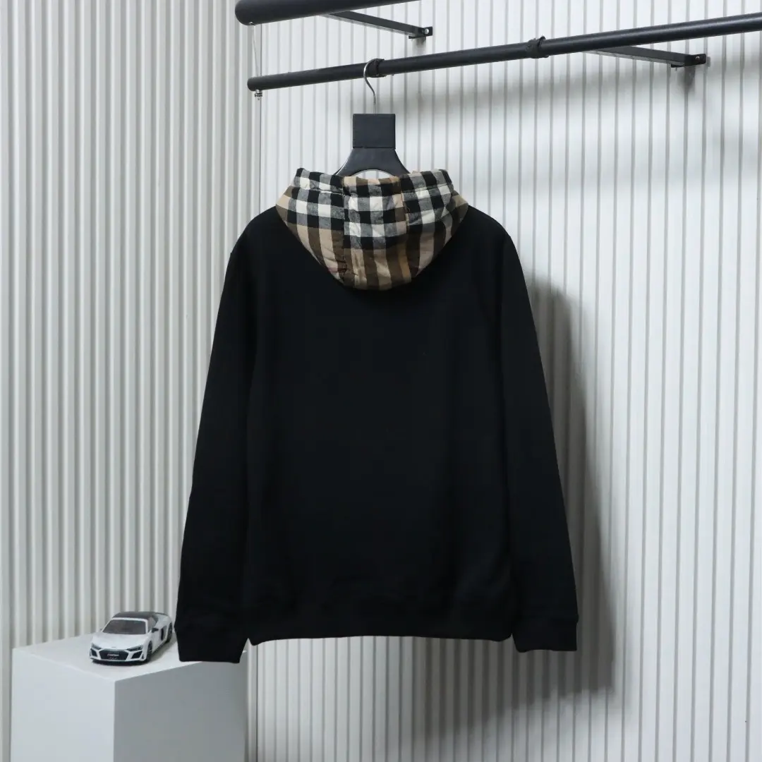 Kariertes Kapuzensweatshirt – Bild 4