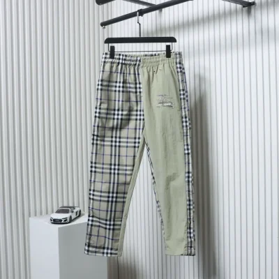 Klassische Hose aus Twill mit Karomuster