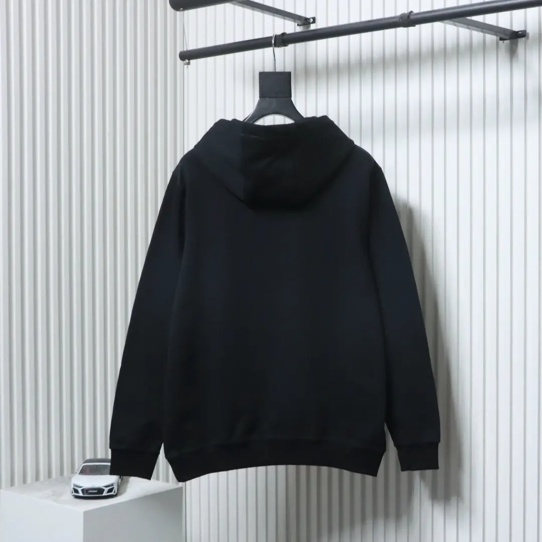 Karierte Sweatshirtjacke mit Kapuze und Reißverschluss – Bild 2