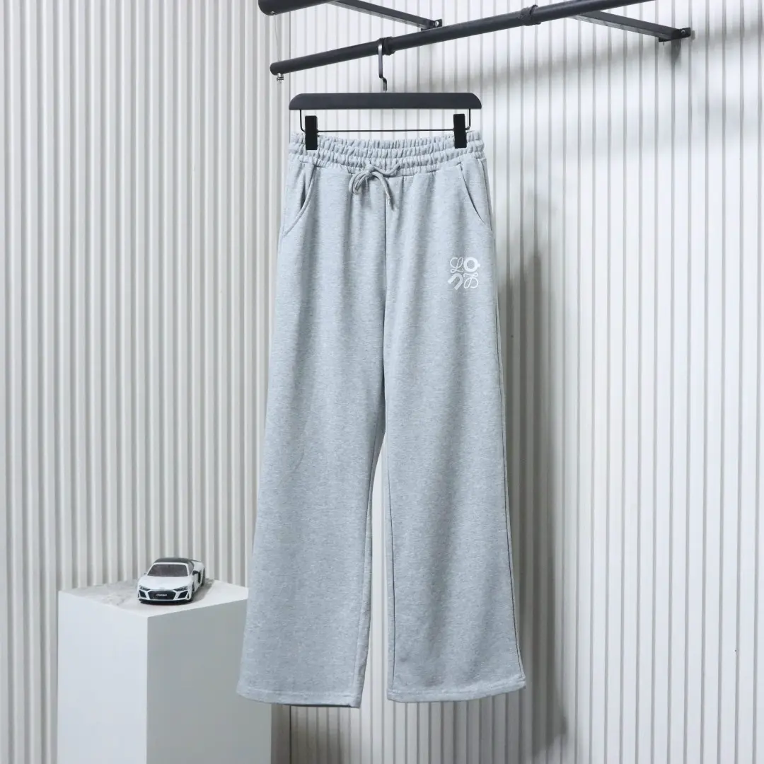 L0,ewe x ON Angpao Co-Branding-Hose – Bild 12