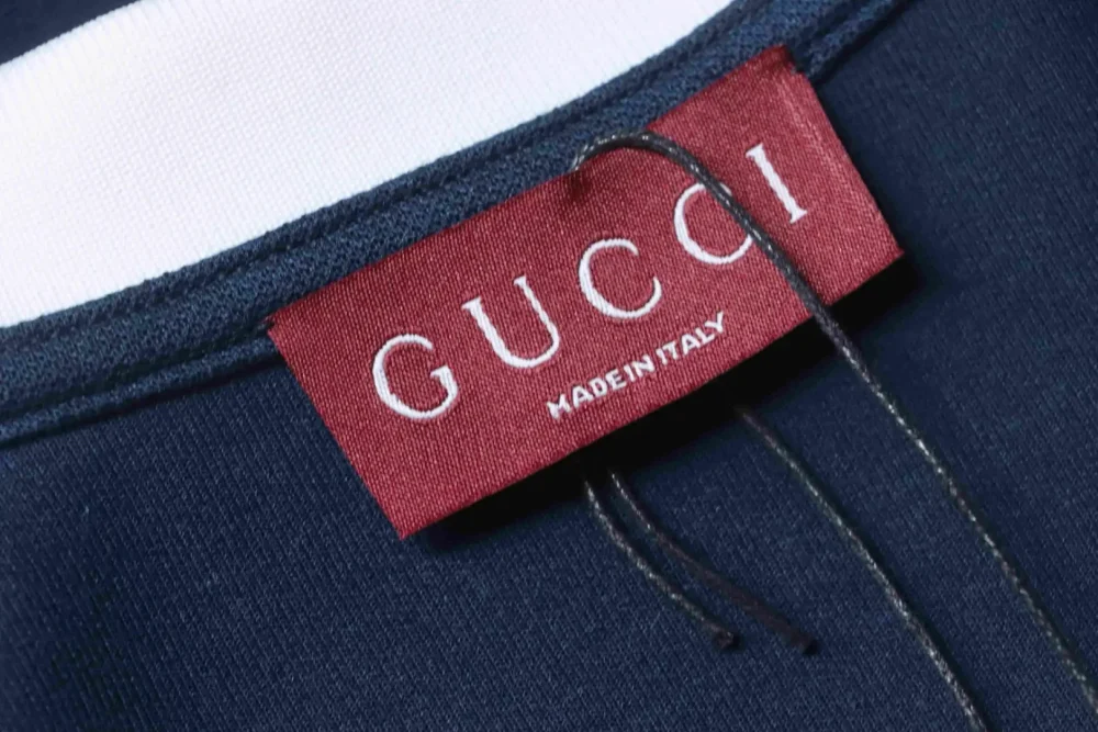 Langärmliges Poloshirt mit Buchstabenstickerei am Revers – Bild 9