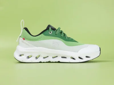 On Running x Cloudtilt 2 „Weiß und Grün“ Sneakers