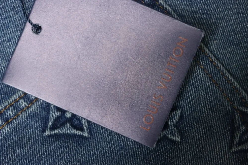 Overalls aus Jeans mit Prägung XXL – Bild 9