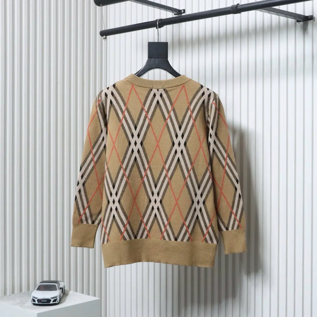 Rundhals-Strickpullover aus Twill mit Karomuster – Bild 2