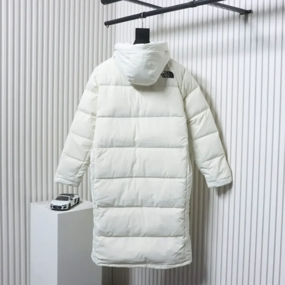 Shin Min-ahs gleiche Daunenjacke mit Kapuze XXL – Bild 2