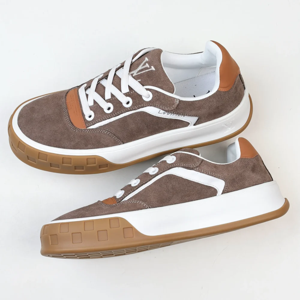 Skate Sneaker 2025 Klassischer Schnürschuh aus Rindsleder mit runder Spitze in niedrigem Braun – Bild 8