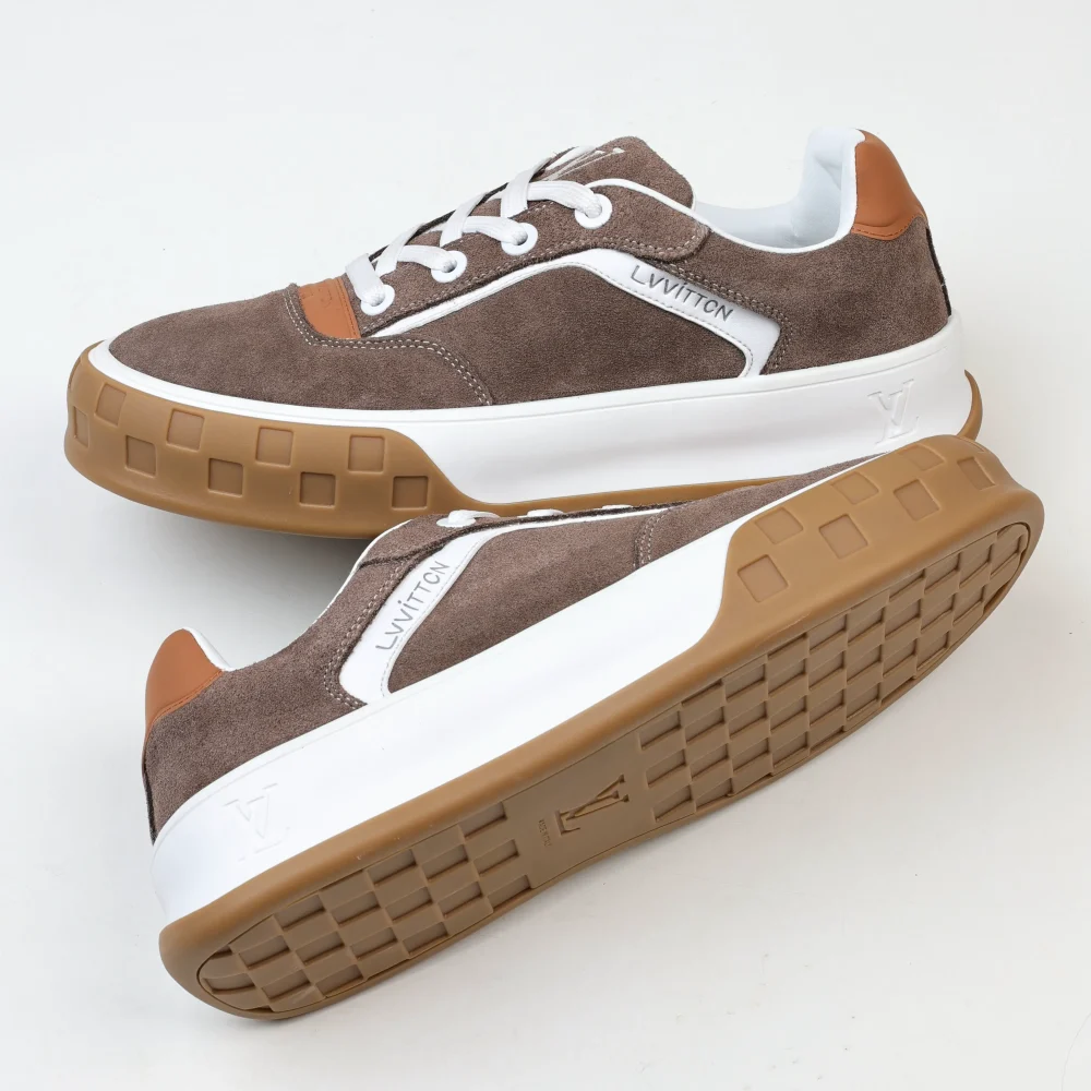Skate Sneaker 2025 Klassischer Schnürschuh aus Rindsleder mit runder Spitze in niedrigem Braun – Bild 9