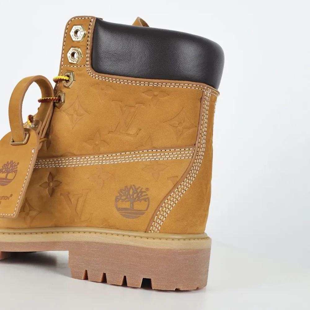Stiefeletten mit „L.U. Timberland“-Schriftzug in Weizen – Bild 7