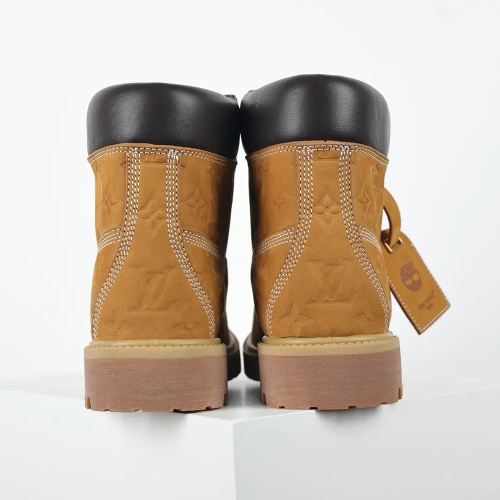 Stiefeletten mit „L.U. Timberland“-Schriftzug in Weizen – Bild 8