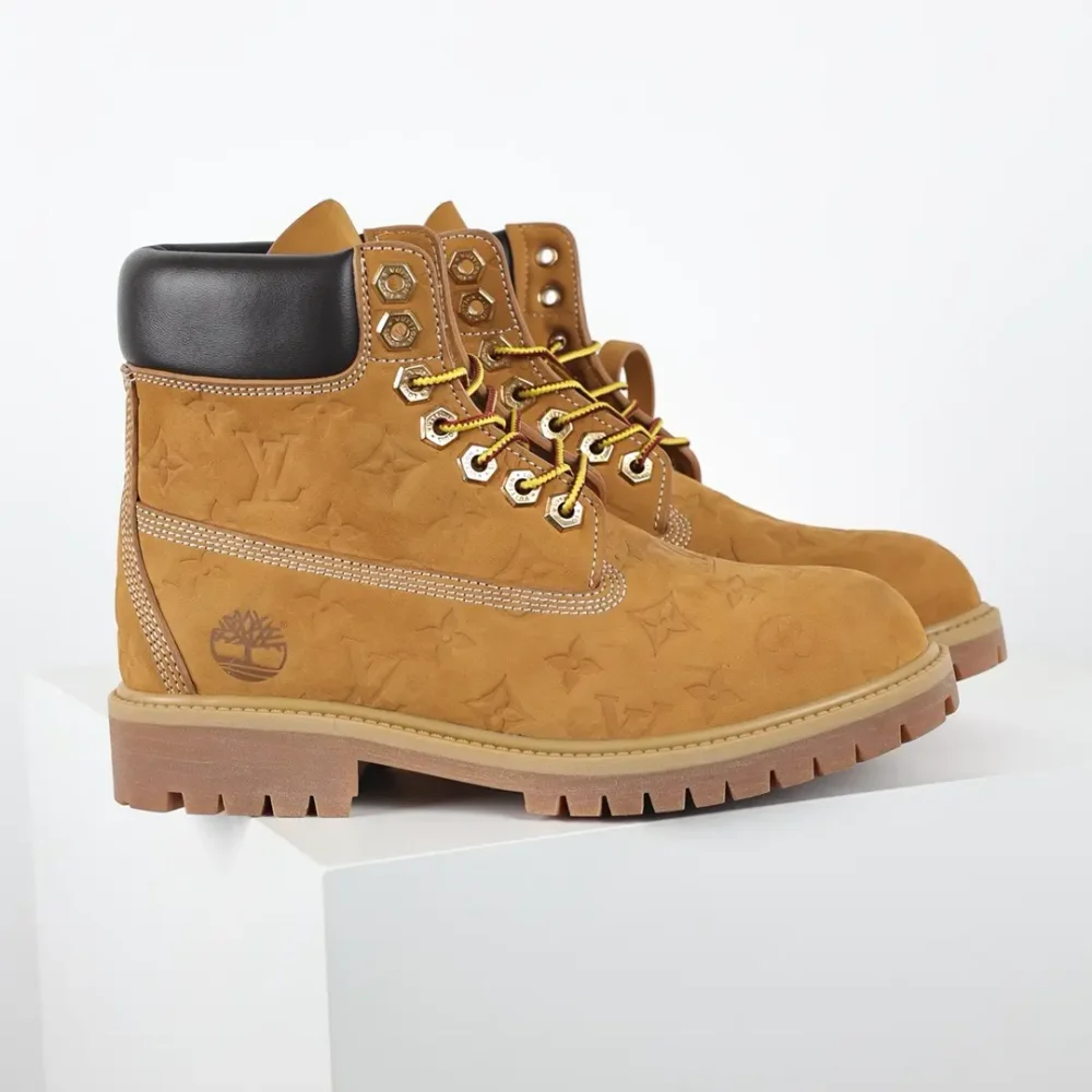 Stiefeletten mit „L.U. Timberland“-Schriftzug in Weizen – Bild 2