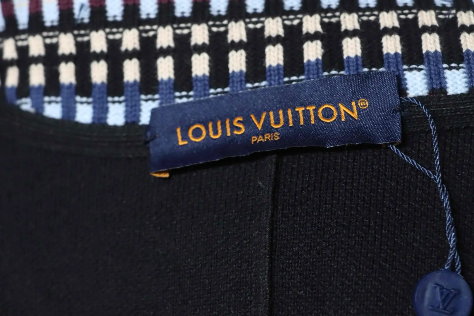 Strickjacke mit besticktem Logo – Bild 9