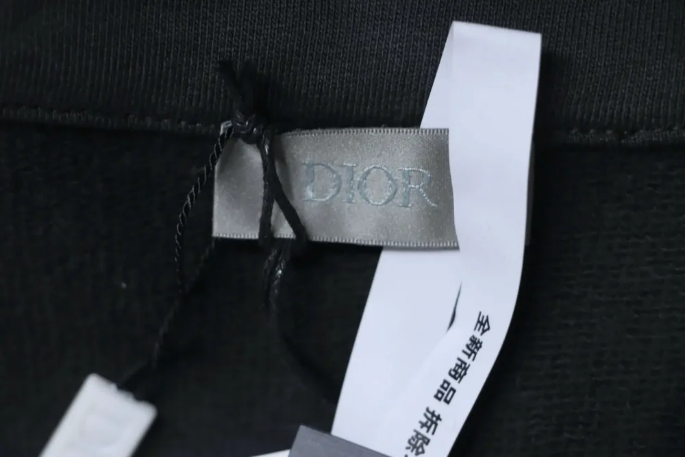 Sweatshirt mit Stehkragen und halbem Reißverschluss und Schriftzug-Print auf der Brust – Bild 9