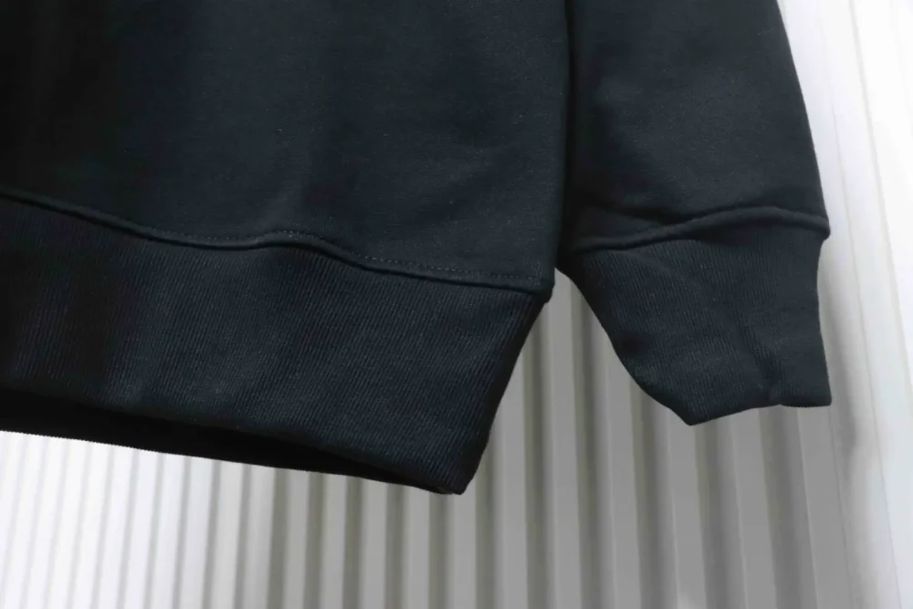 Sweatshirt mit aufgesticktem Buchstabenlogo von L.0ewe & On – Bild 7