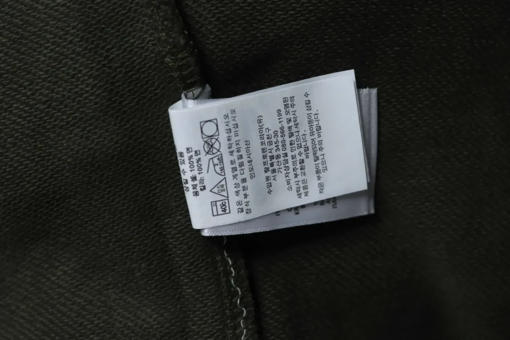 Sweatshirt mit halbem Reißverschluss und Pony-Logo – Bild 9