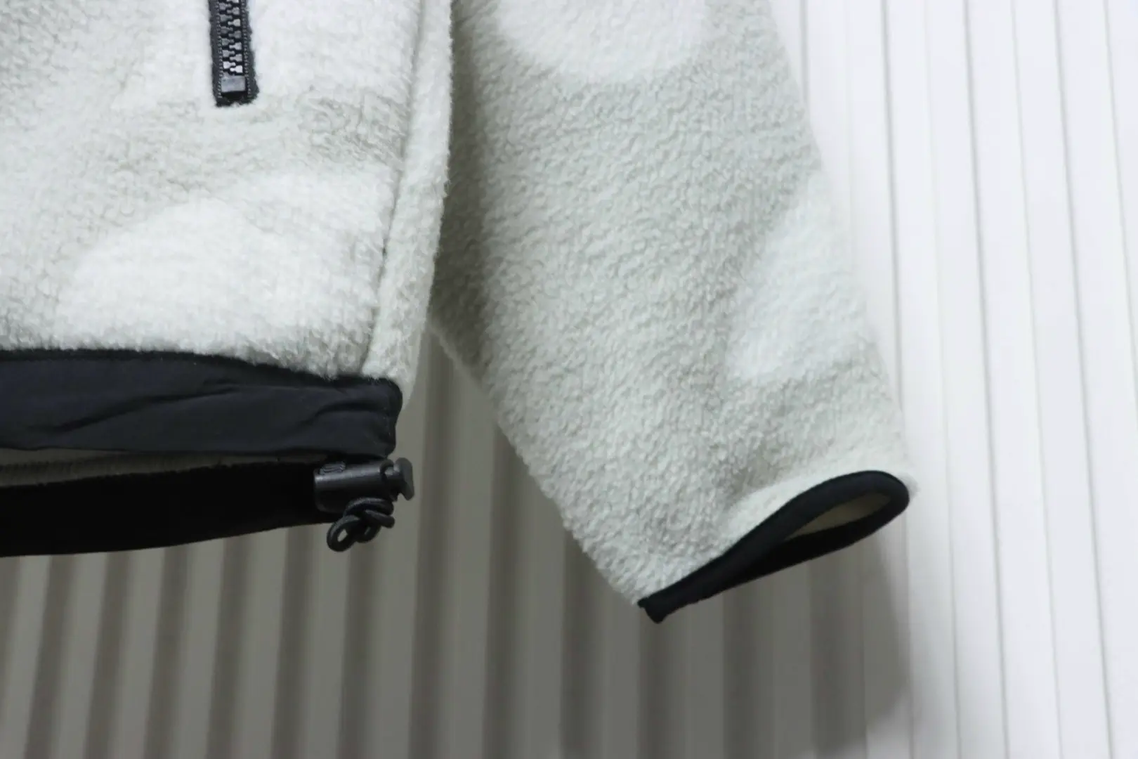 TNF The North Face 1995 bedruckte Fleecejacke mit Reißverschluss und Farbblockdesign – Bild 9