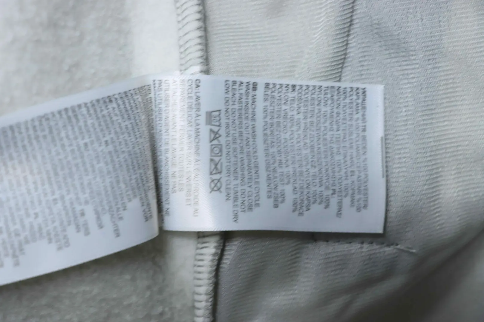 TNF The North Face 1995 bedruckte Fleecejacke mit Reißverschluss und Farbblockdesign – Bild 11