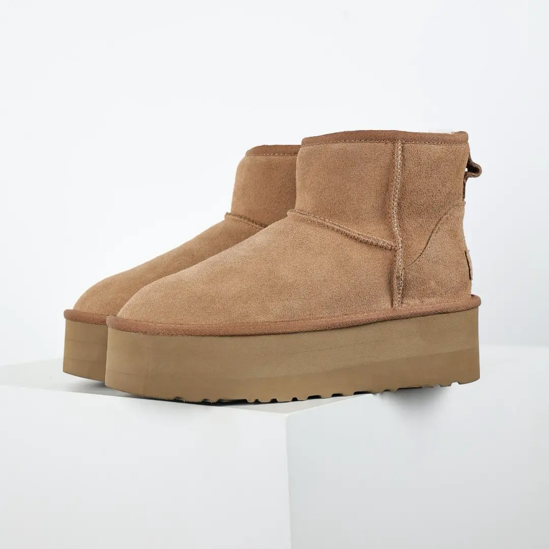 UGG Mini Mid-Tank Plateau 5,08 cm Kastanie – Bild 2