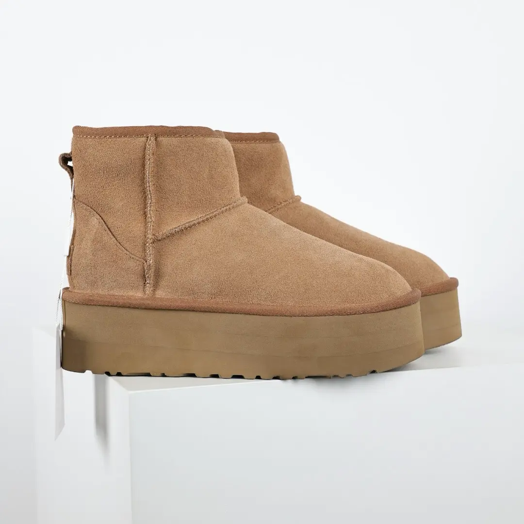 UGG Mini Mid-Tank Plateau 5,08 cm Kastanie – Bild 3