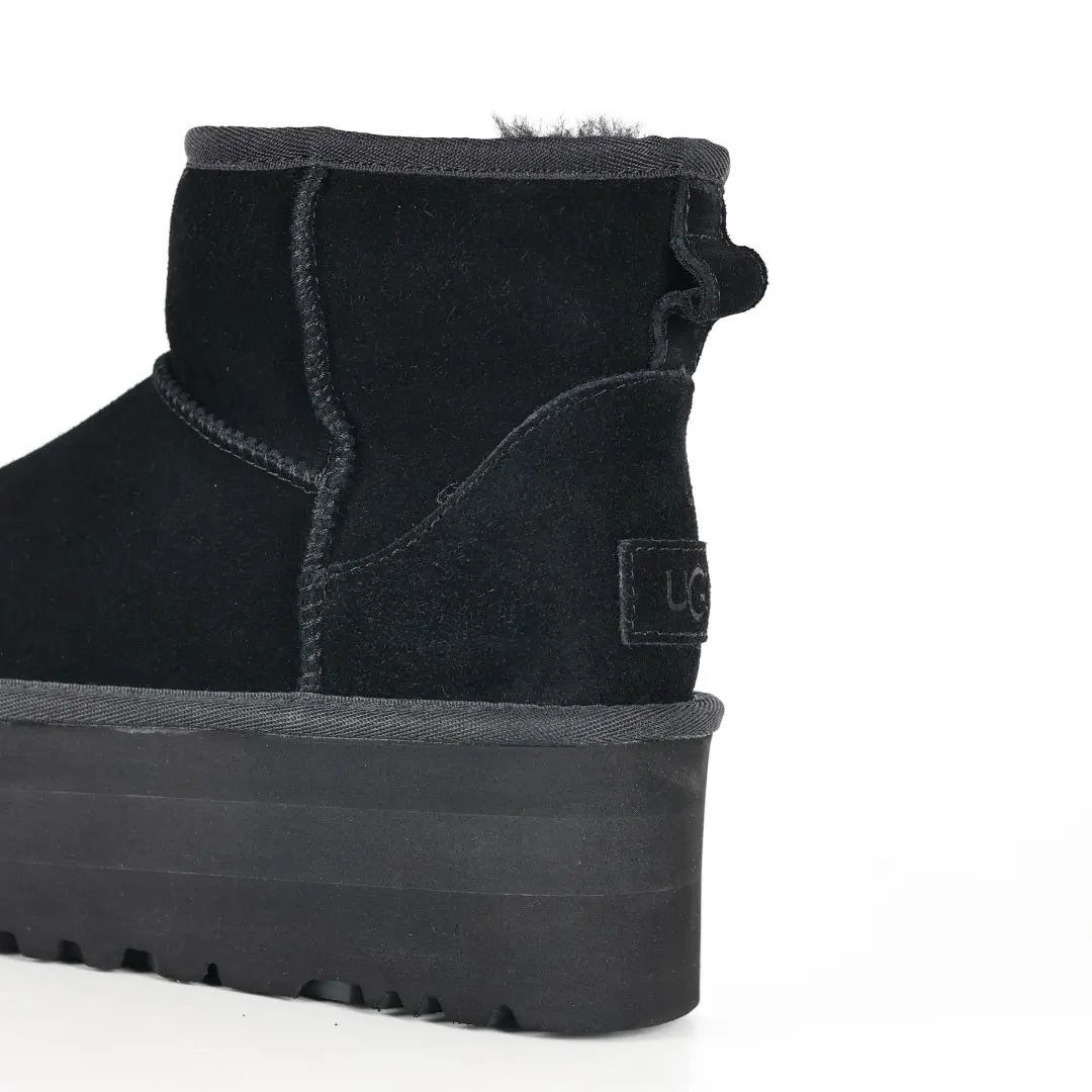 UGG Mini Zwischensohle 5,08 cm schwarz – Bild 10