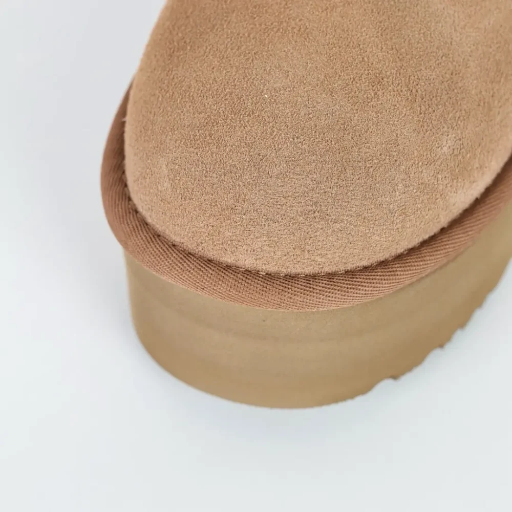 UGG Sand Mini Plateau-Kurzschuhe – Bild 9