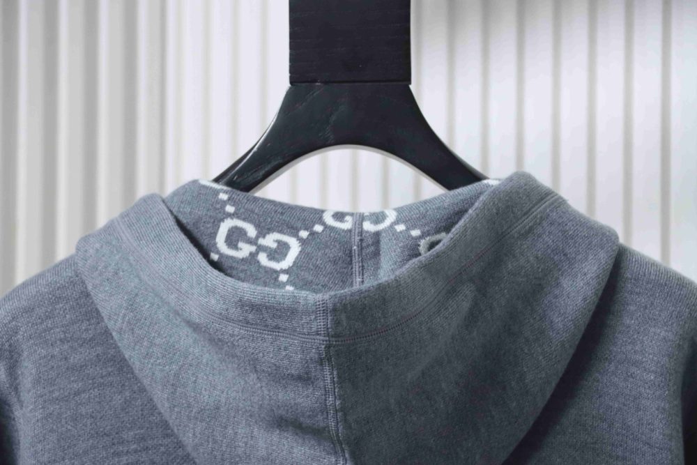 Wendbare Kaschmir-Strickjacke – Bild 6