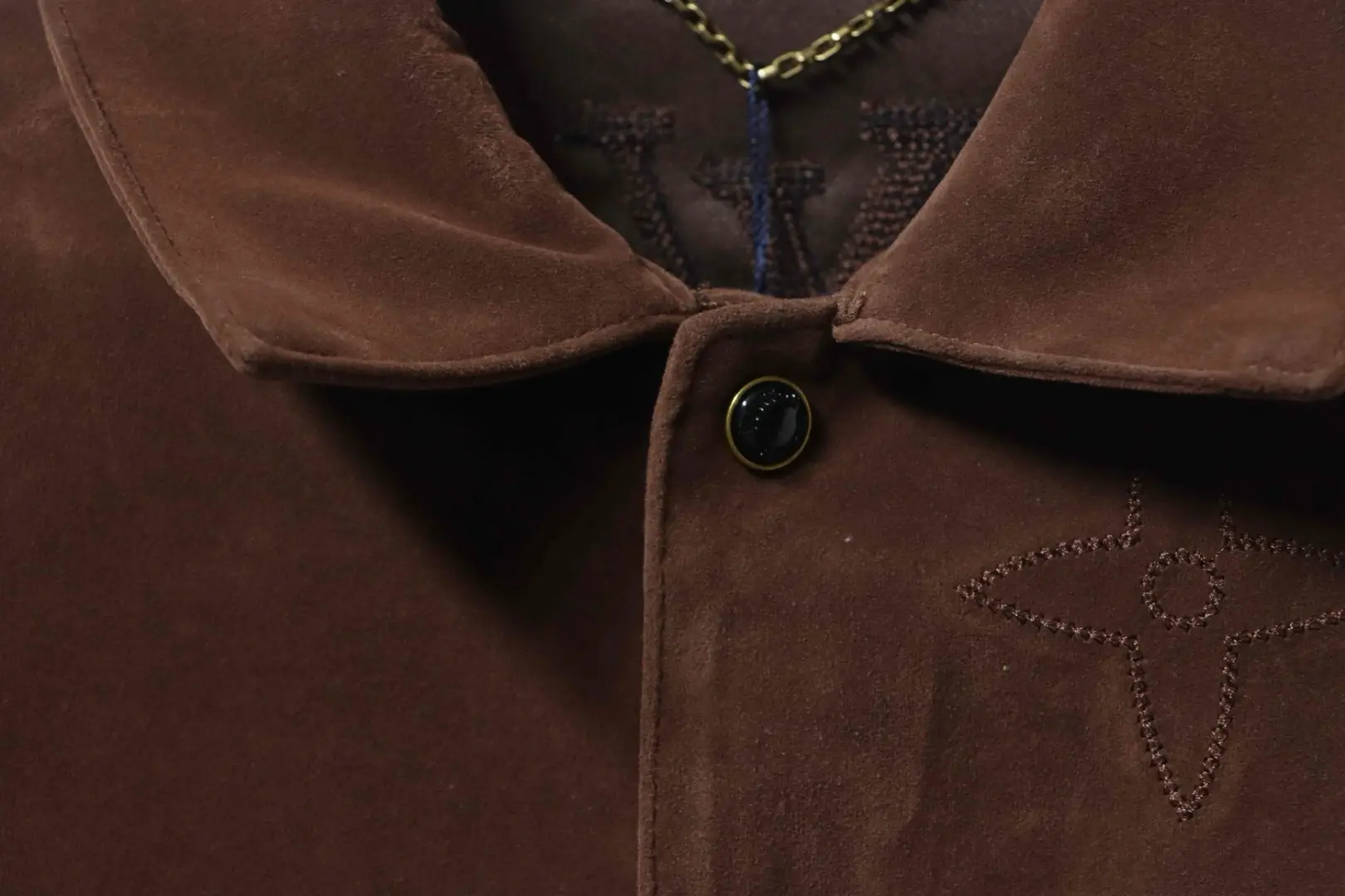 Wildlederjacke mit großer Blumenstickerei – Bild 8