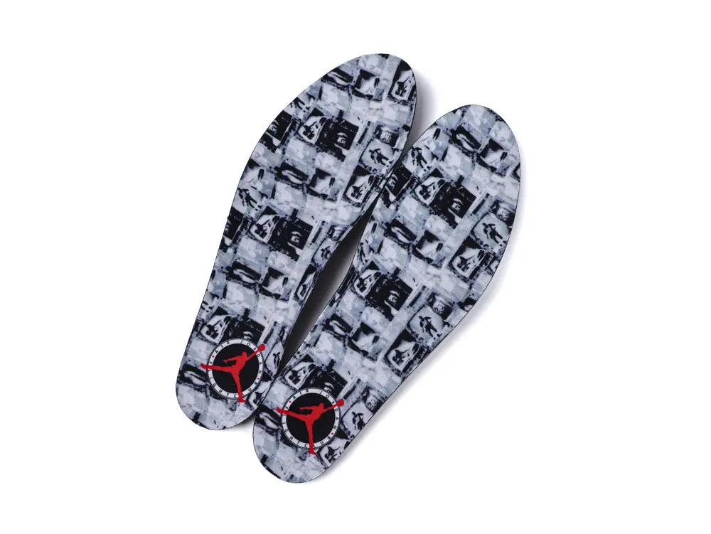 Air Jordan AJ4 „Flight Club“ Sail/Schwarz-University Red – Bild 21