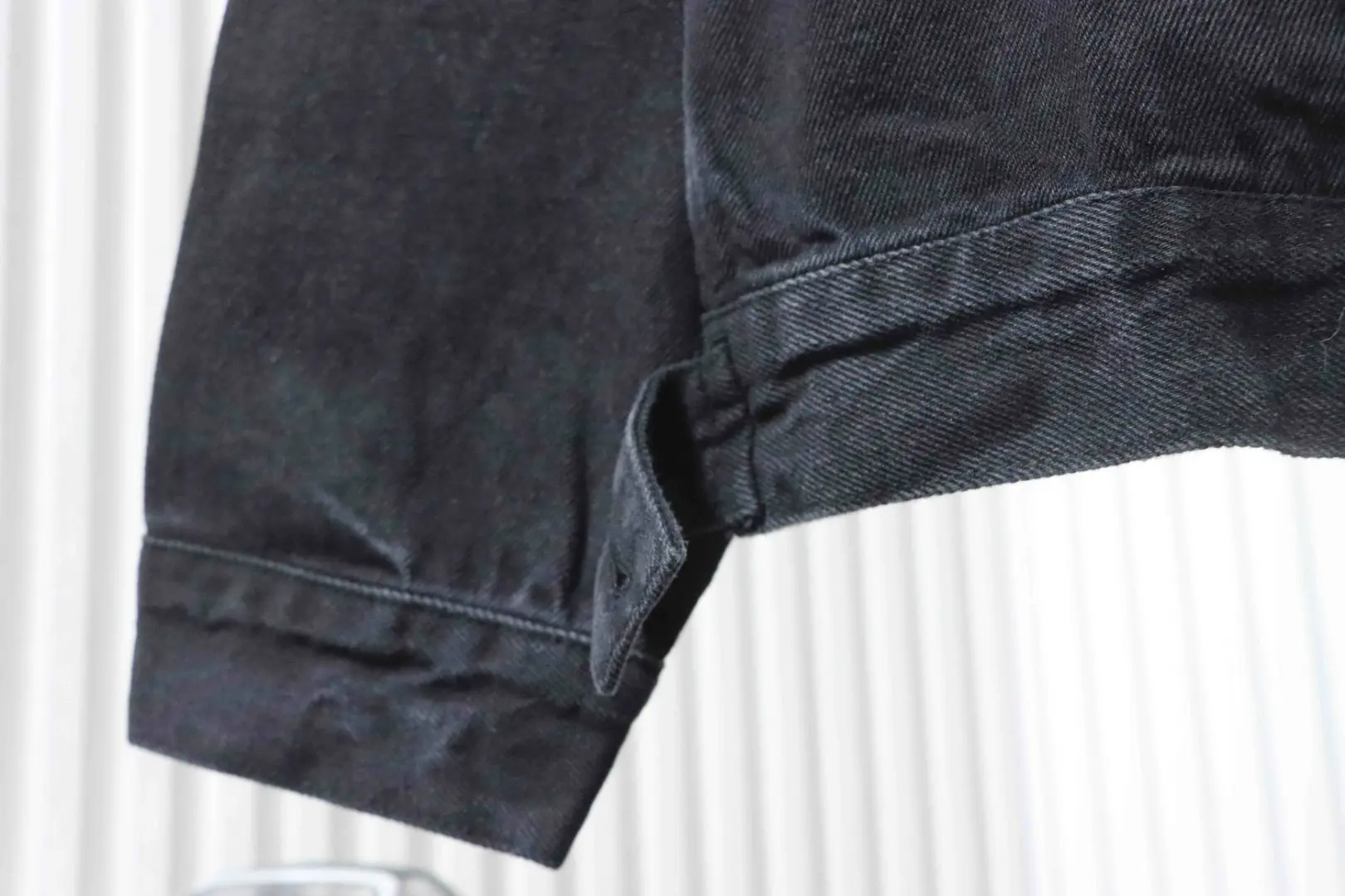 Balenciaga BLCG 23SS Washed Sanskrit Eiffel Tower Denimjacke – Bild 6