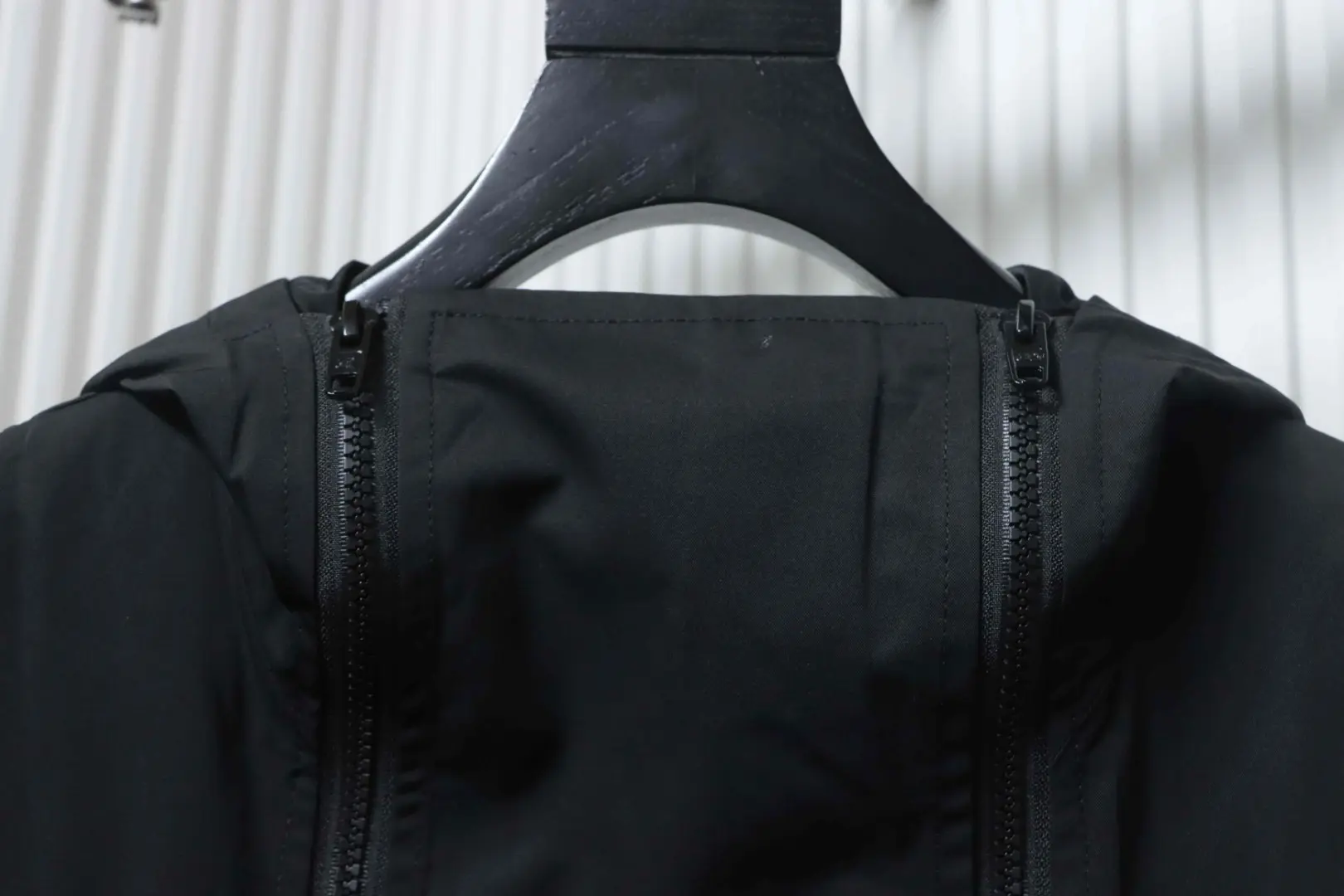 Balenciaga BLCG 23ss Parodie 3Bsporty schwarze Jacke/Windbreaker – Bild 3