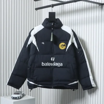 Balenciaga BLCG 24FW 10 Patchwork-Fußballtrainingsjacke