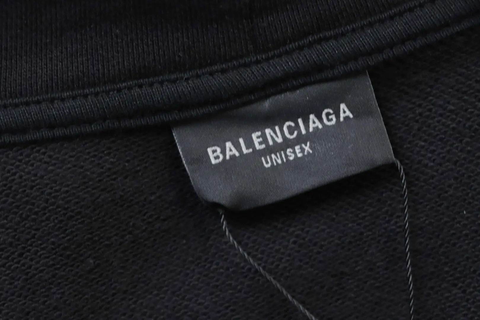 Balenciaga Hoodie mit Strassstickerei – Bild 10