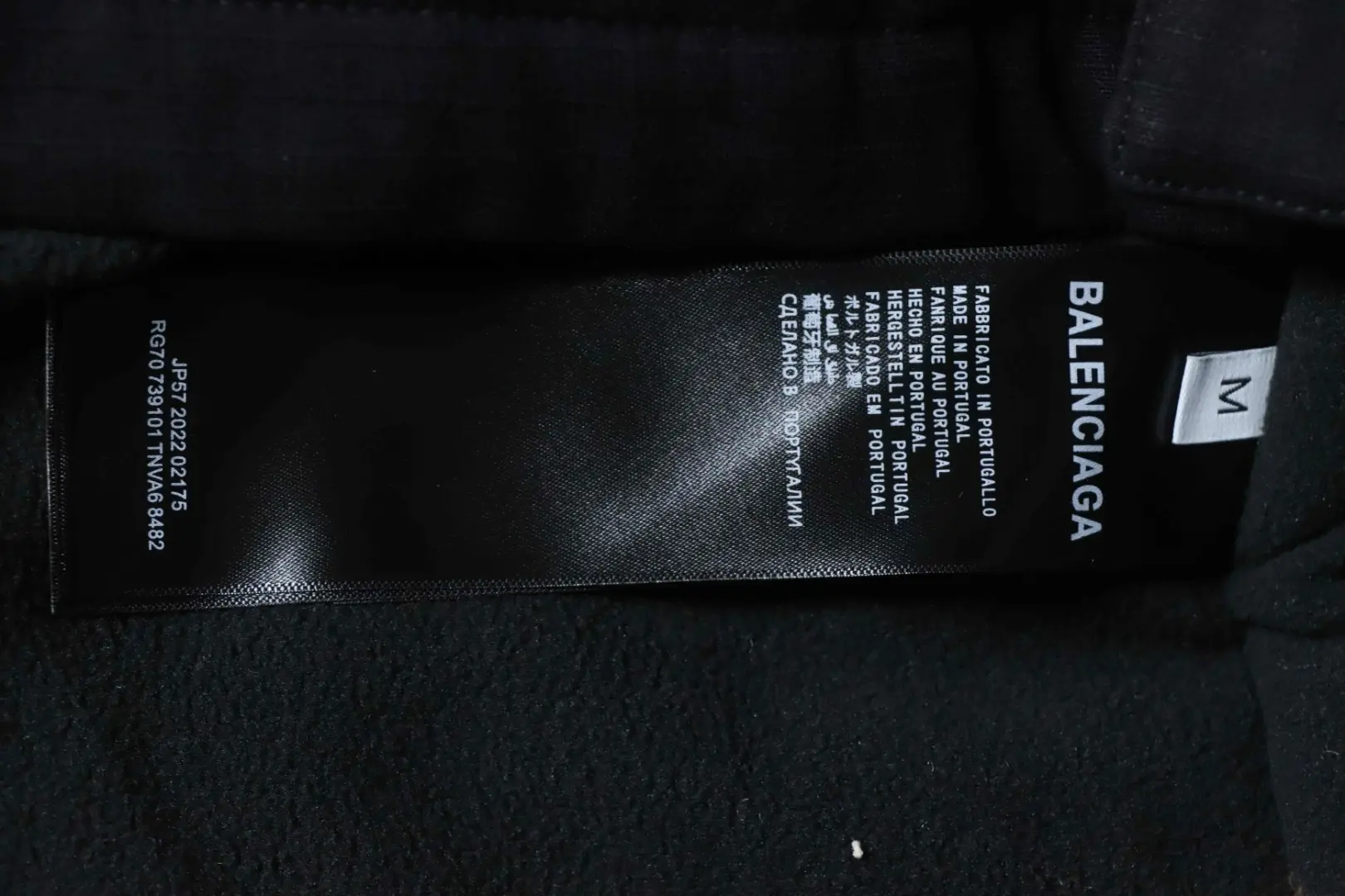 Balenciaga Ski-Steppjacke mit Logostickerei – Bild 11