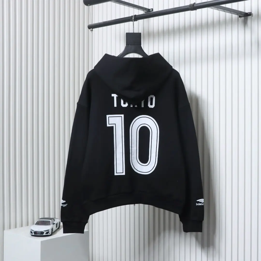 Balenciaga x Manchester United bestickter 01 Zip-Up-Hoodie – Bild 12