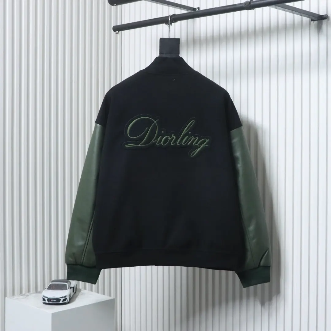 Baseballjacke mit Buchstabenstickerei im Patchwork-Stil – Bild 2