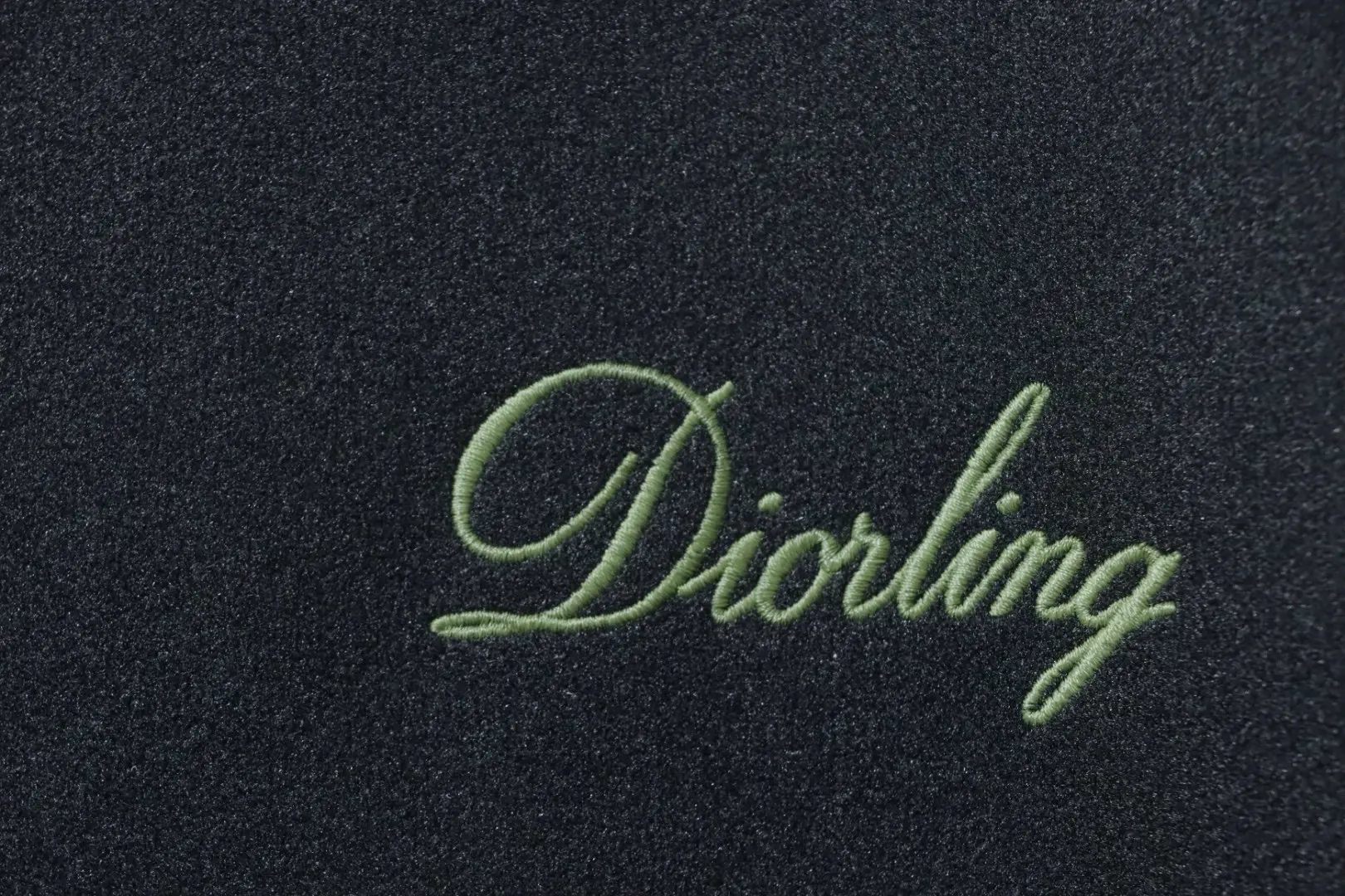 Baseballjacke mit Buchstabenstickerei im Patchwork-Stil – Bild 7