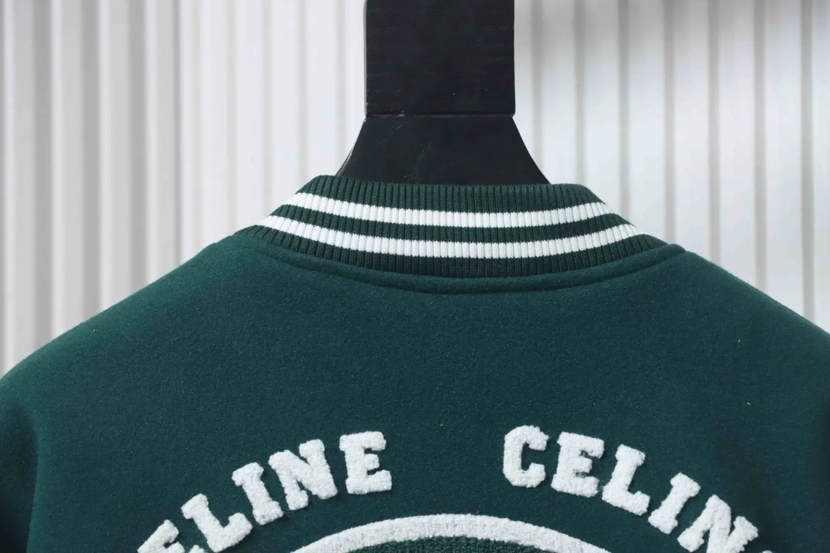 Celine Baseballjacke mit Patchwork-Stickerei – Bild 4