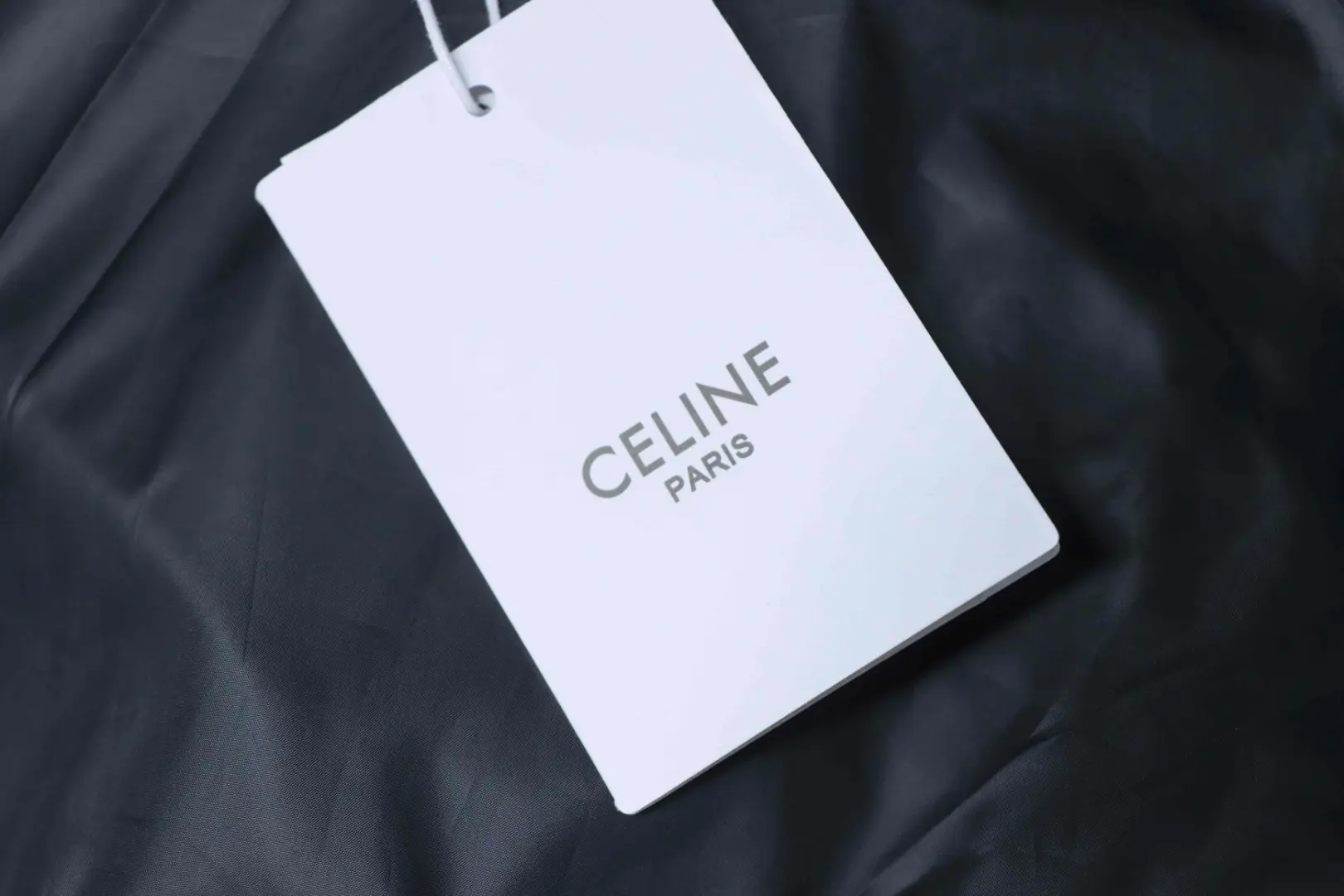 Celine Neue bestickte Kapuzenjacke aus Baumwolle mit Buchstabenmuster – Bild 10