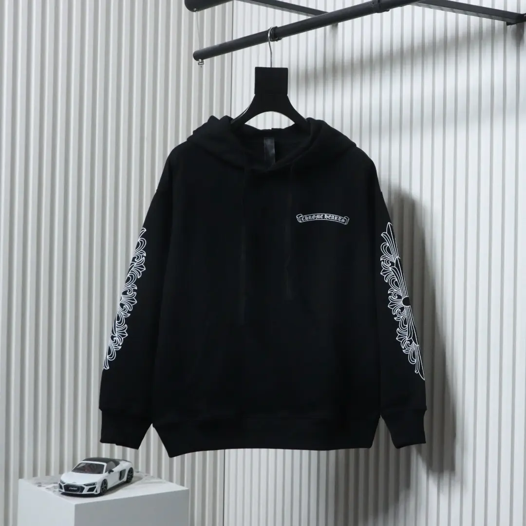 Klassischer lila Kapuzenpullover mit Schwert-, Sanskrit-Hand- und Kreuzaufdruck – Bild 11