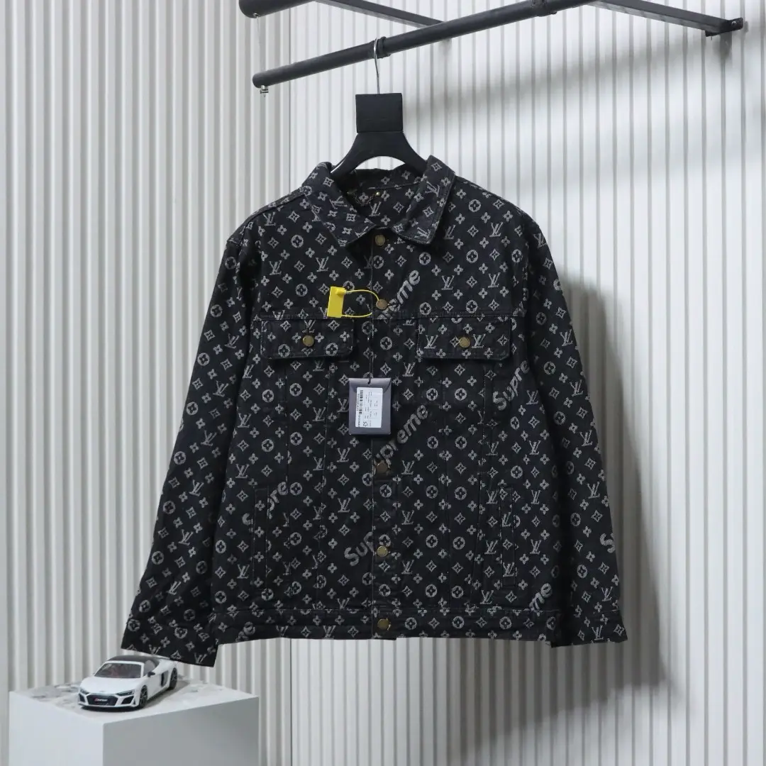 LU & Sup.1 Jeansjacke mit Allover-Print