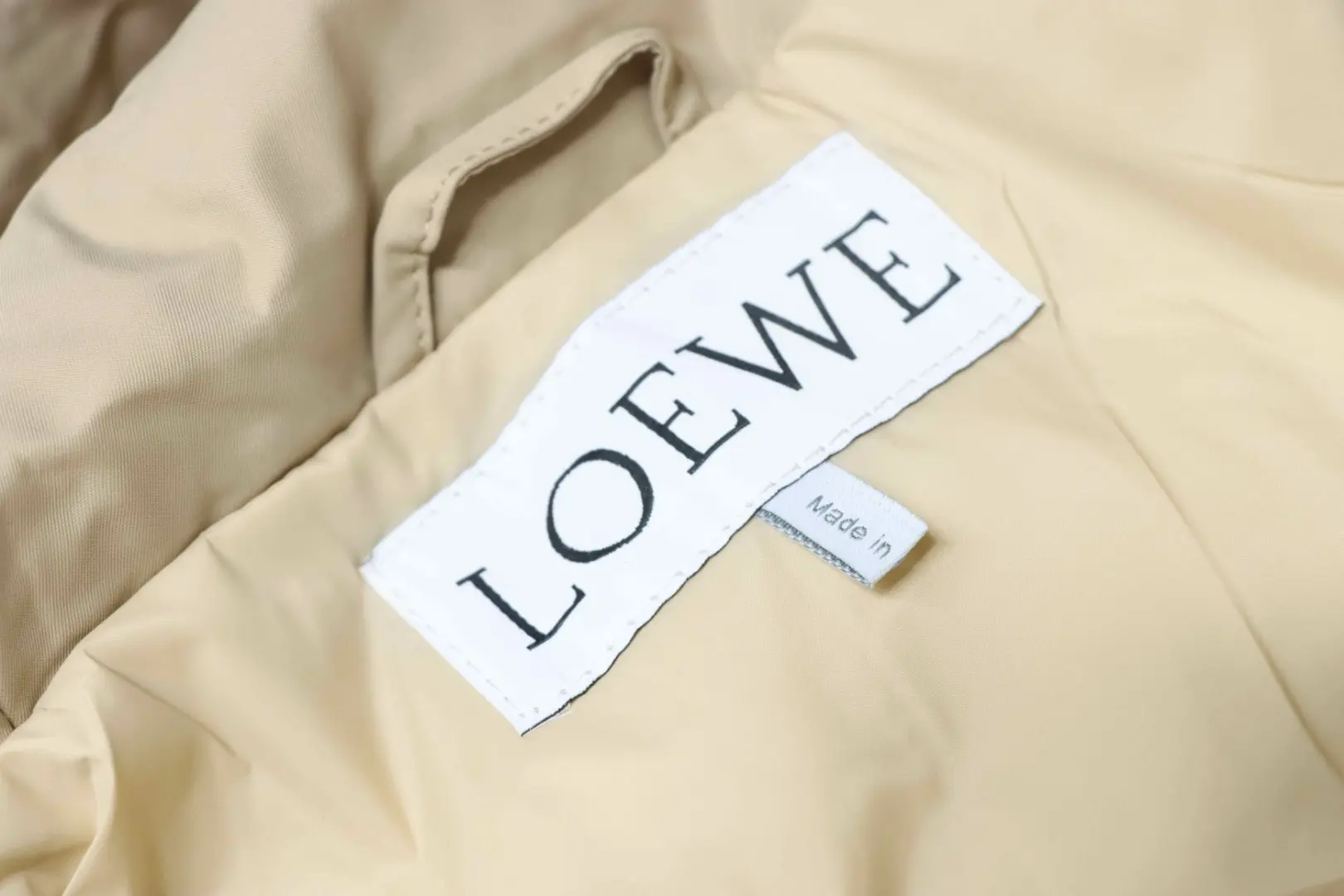 Midilange Daunenjacke mit Kapuze und Lederlabel M-XXXL – Bild 8