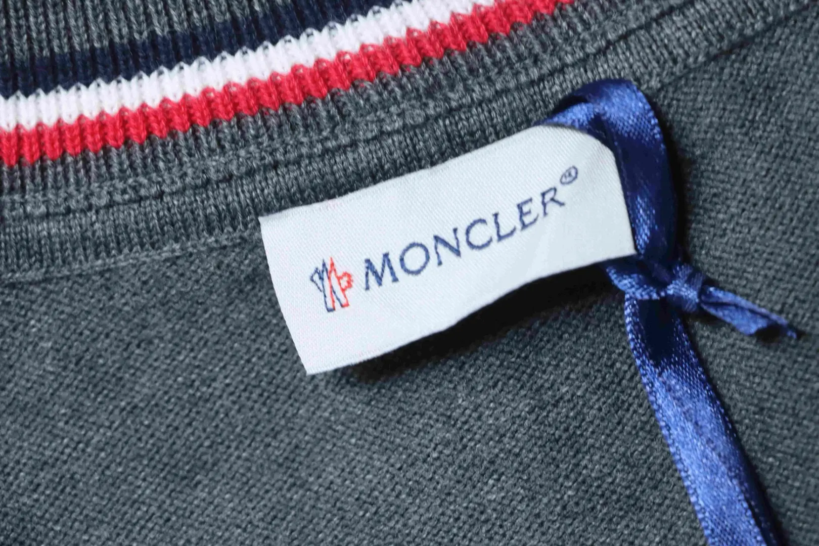 Moncler MC Strickpullover mit kleinem Logo und halbem Reißverschluss XXL – Bild 7