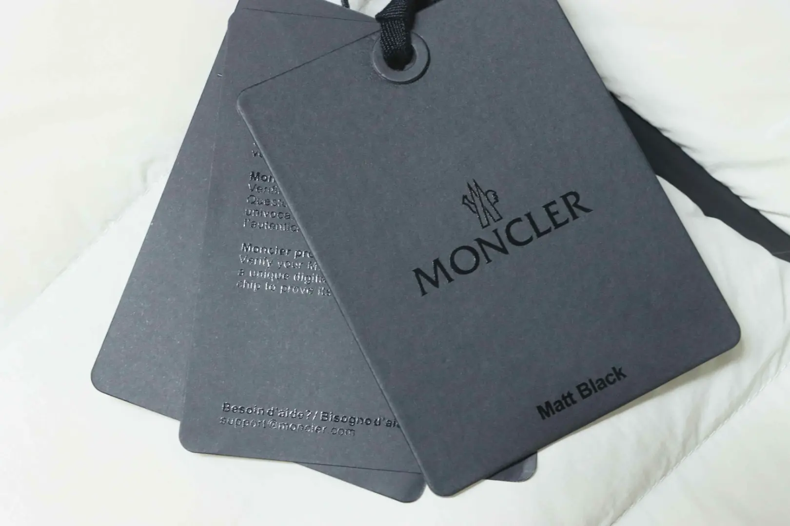 Moncler Silikon-Patch-Daunenweste – Bild 9
