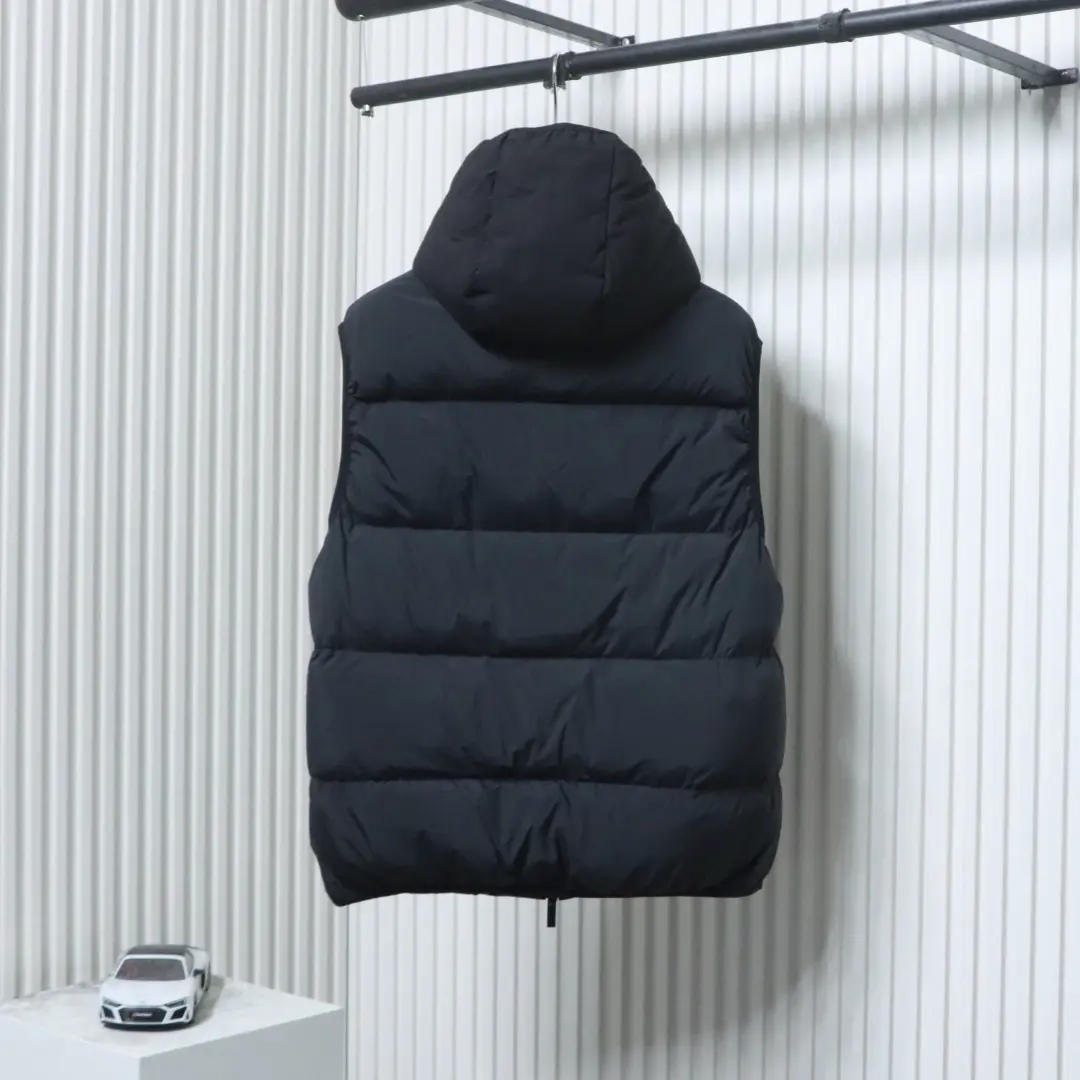 Moncler Silikon-Patch-Daunenweste – Bild 12