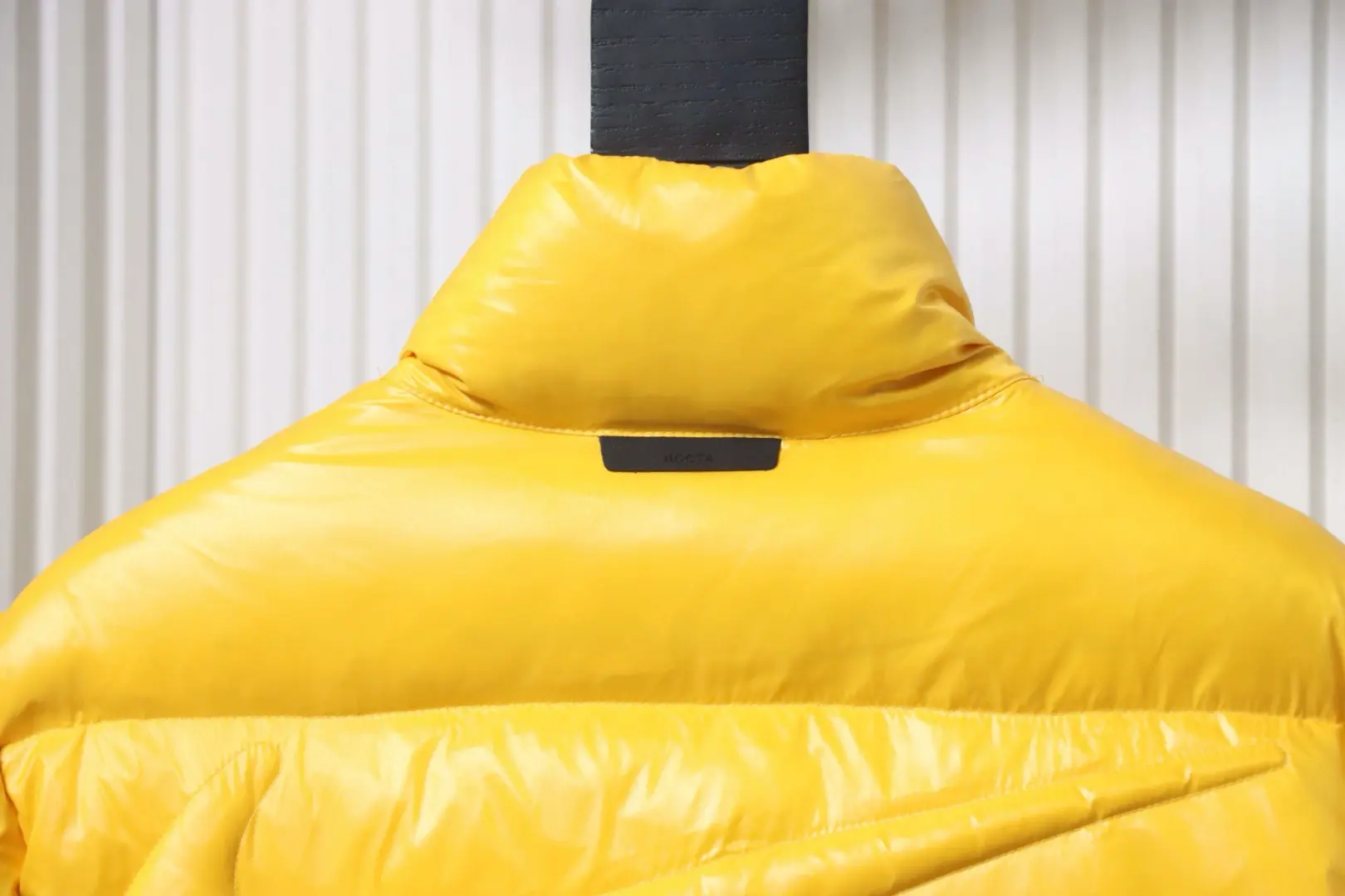 Nike x Drake Nocta Stehkragen-Daunenjacke – Bild 4