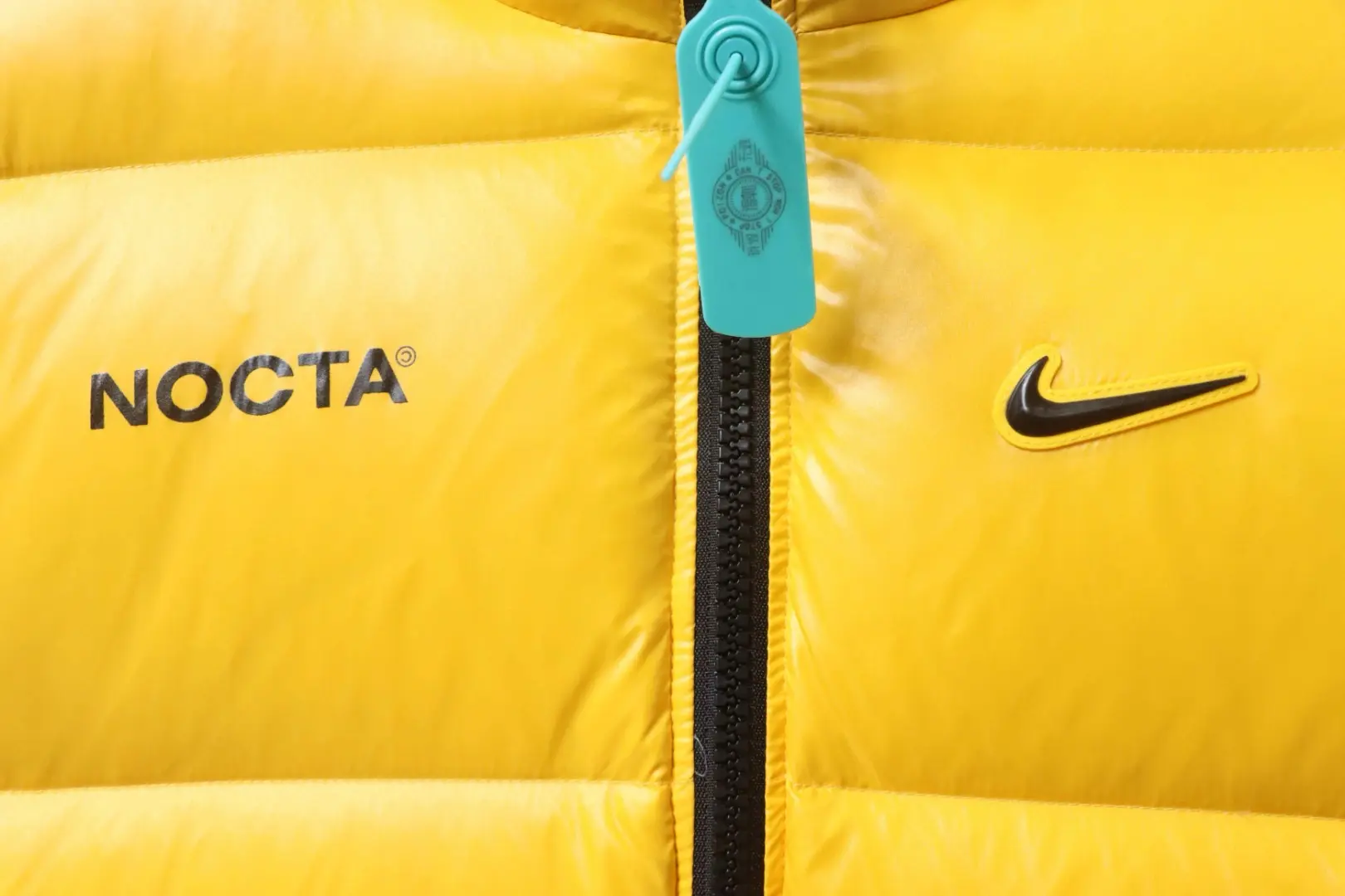 Nike x Drake Nocta Stehkragen-Daunenjacke – Bild 6