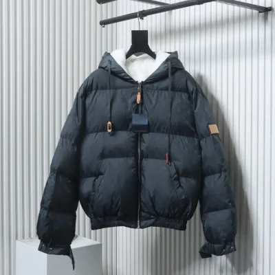 SKI Ski Kollektion Dunkel gemusterte Daunenjacke mit Kapuze und Ärmeln, Daunenjacke mit Kapuze