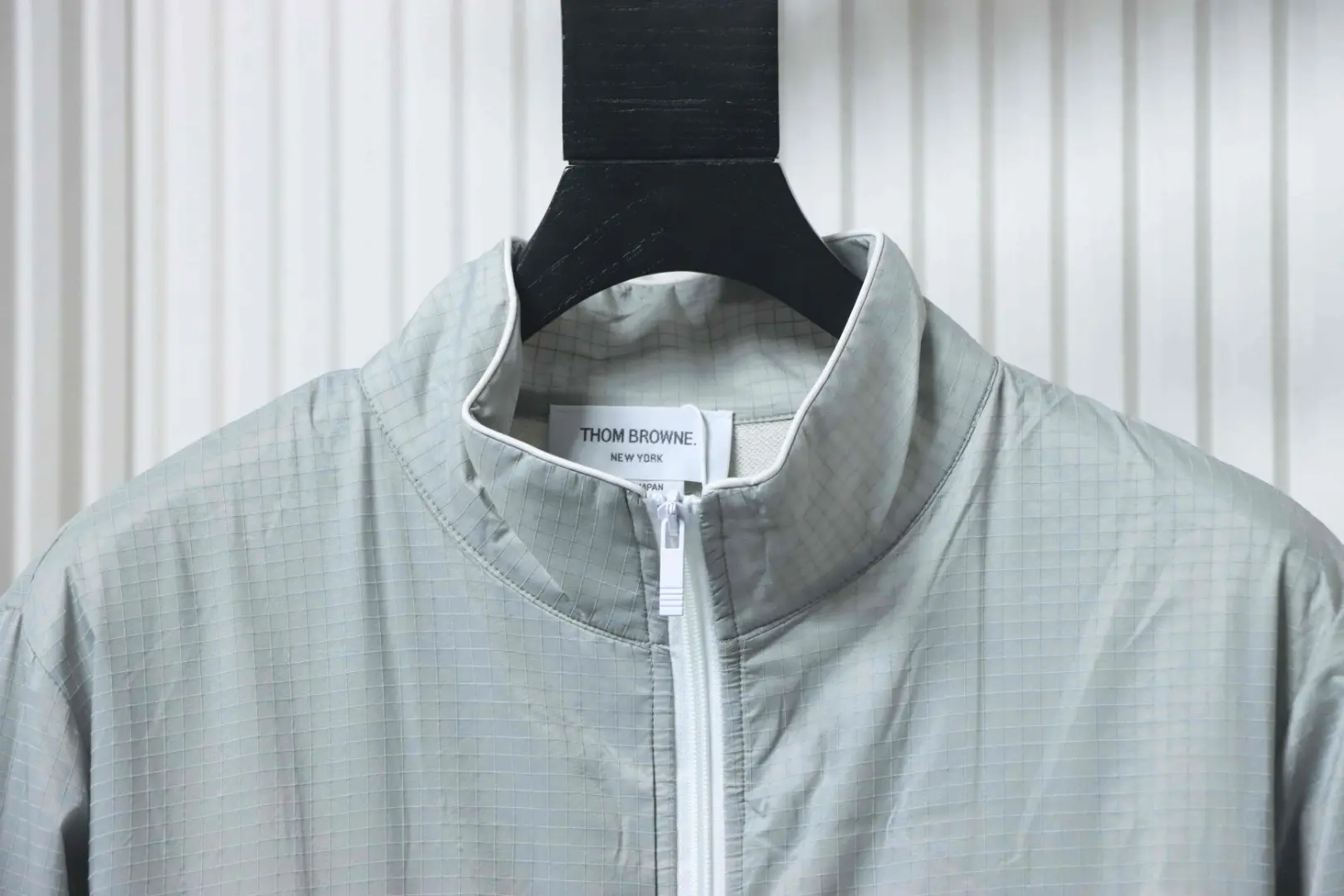 TB Doppellagige Freizeitjacke mit vierfach gewebtem Stehkragen – Bild 3